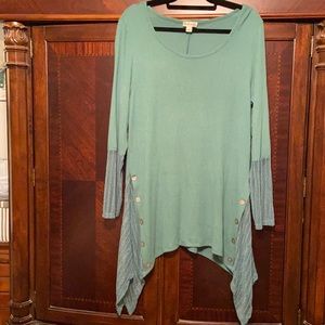 Tunic top